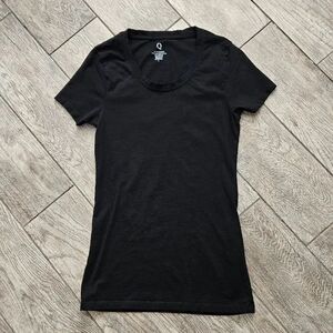 Q Black Short Sleeve Shirt Size L
